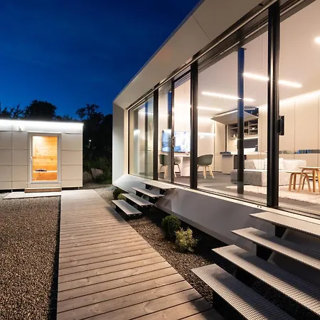 Holiday home Kloster Suite, Aussensauna, Hottube - Uehlingenbirkendorf